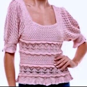 Q&A Los Angeles Women L Pink Crochet Ruffle Square Neck Puff Sleeve Sweater
